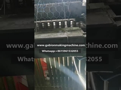 Máquina de fabrico de malhas de gabião