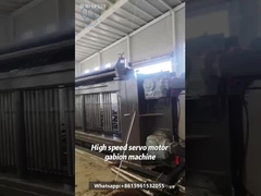 Servo Máquina de malha de gabião inteligente em operação.