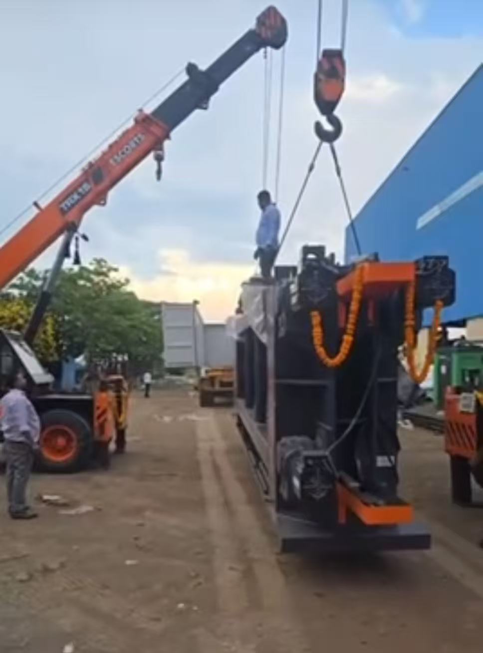 Últimos blogs da empresa sobre Máquina de Malha para Gabiões CNC Mais Recente Comissionada com Sucesso na Índia