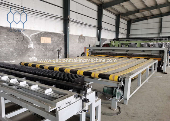 2.7-4.0mm Galvanizado ou revestido de PVC Gabion Fabricação Máquina Gabion Máquina 30kW
