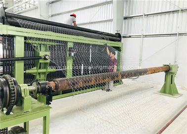 O tipo horizontal máquina três da caixa de Gabion torce o corredor liso para gaiolas da galinha